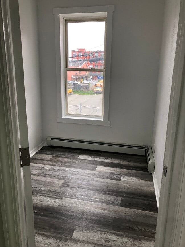 Photo - 217 College Blvd Unit 3 Bedroom Apartment