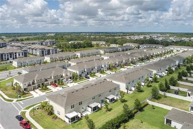 Photo - 6345 Willowside St