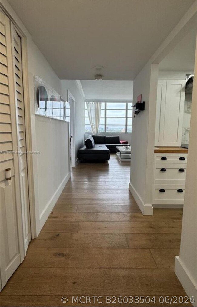 Photo - 11930 N Bayshore Dr Unit Ph10