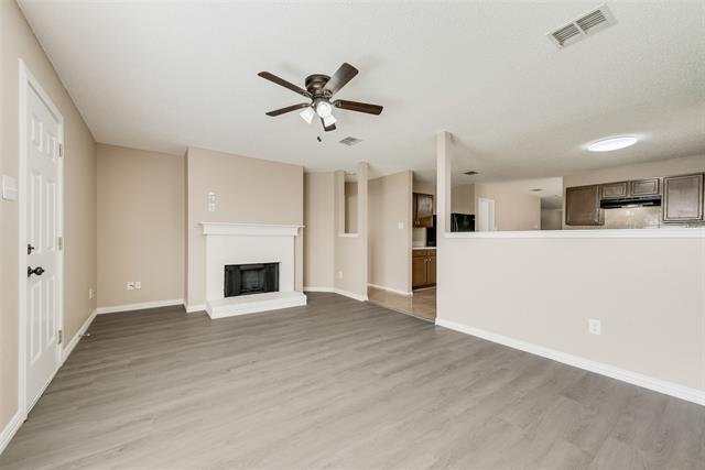 Photo - 602 Ambarella St