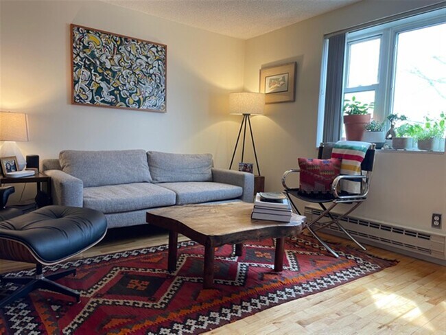 94 Beacon St Unit 35