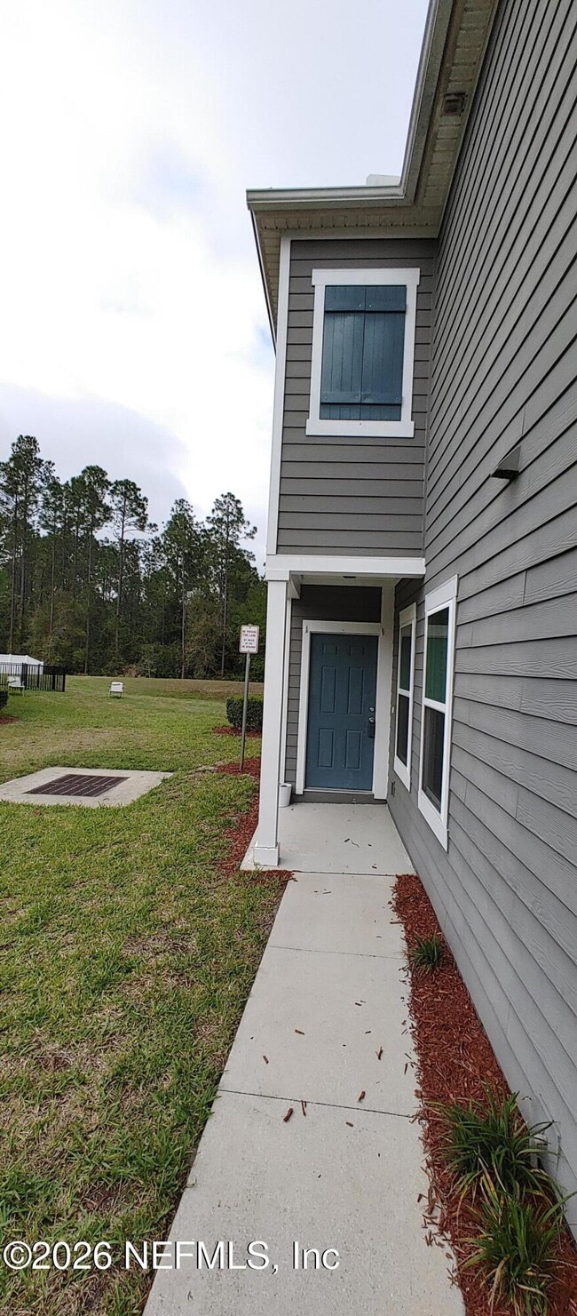 Photo - 643 Servia Dr