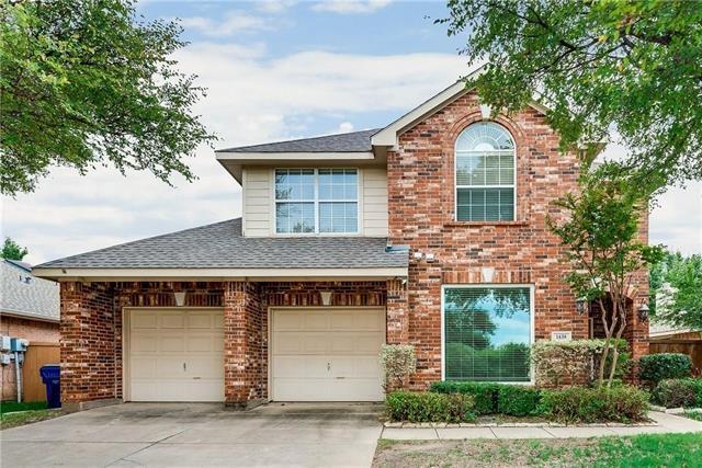 Building Photo - 1439 Royal Oaks Dr