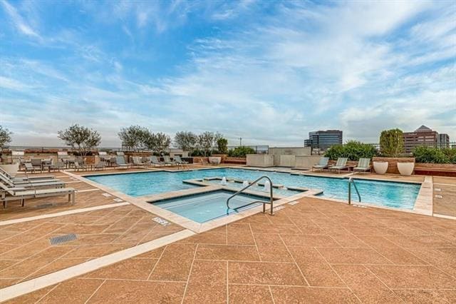 Photo - 330 Las Colinas Blvd E Unit ID85081p
