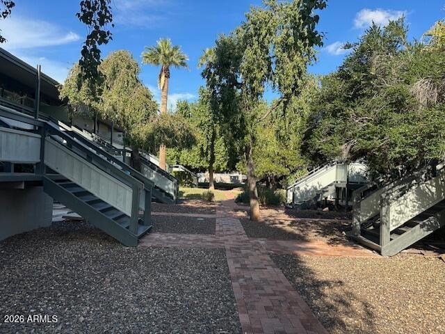 Building Photo - 1101 E Bethany Home Rd Unit 16