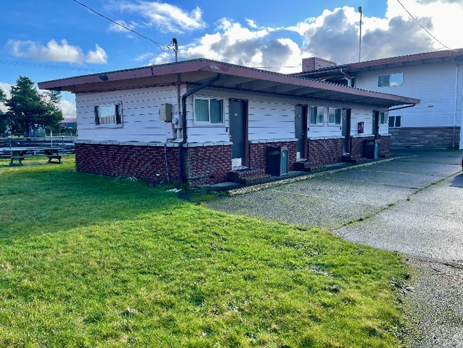 971 N Montesano St Unit 102