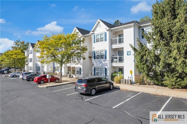 Photo - 1027 Waterford Dr Unit 1027