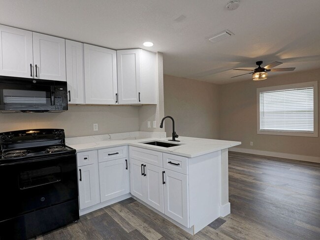 Photo - Duplex Fort Myers Duplex 14181 Unit 14181 Old Olga Rd Fort Myers, Fl 33905