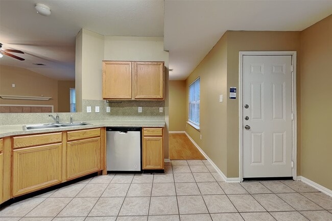 Building Photo - 20322 Linden Tree Dr