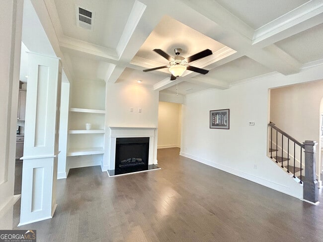 Photo - 5316 Radford Loop