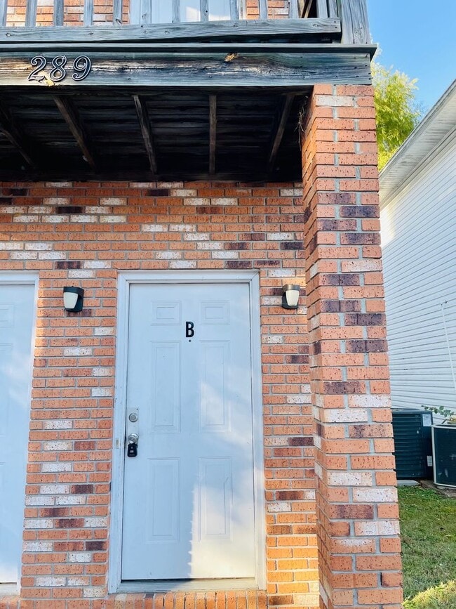 Photo - 00506 Unit B