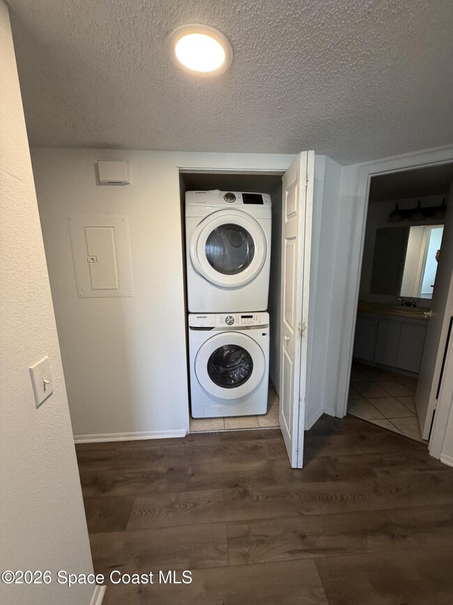 Photo - 975 Sonesta Ave NE Unit 201