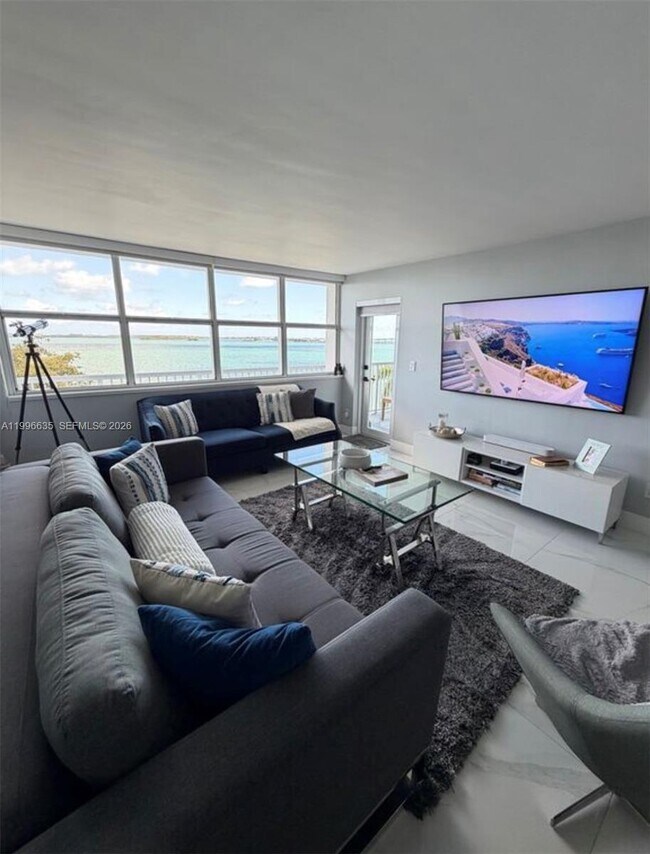 Photo - 1420 Brickell Bay Dr Unidad 702E