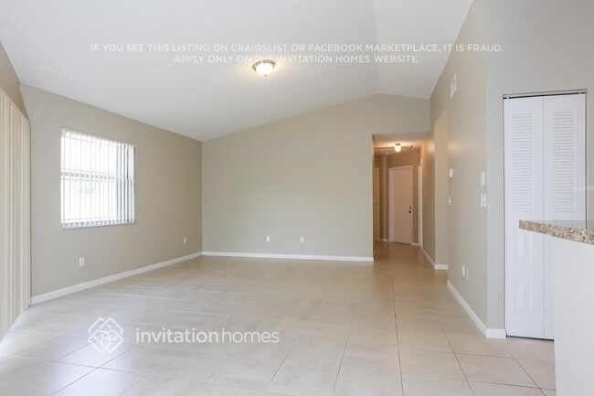 Photo - 9913 NW 9th Ct