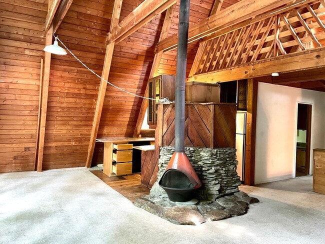 Building Photo - 5 bed Cabin A-frame in the woods with larg... Rental