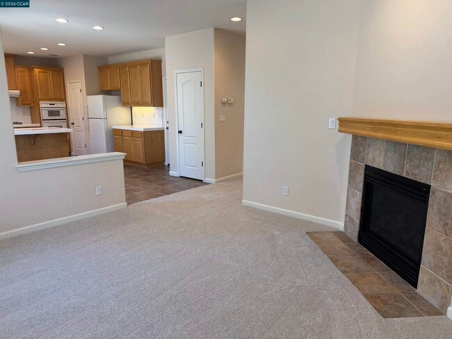 Photo - 2504 McLaren Ln