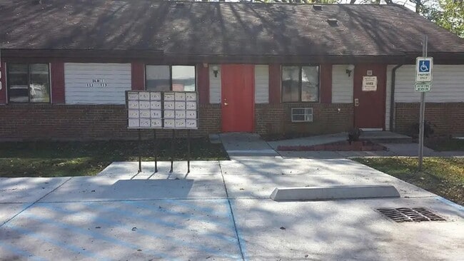 Photo - 459 S Mulberry St