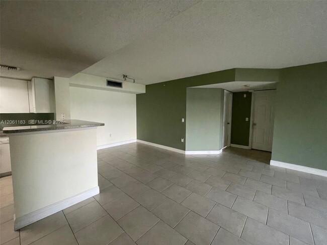 Photo - 5005 Wiles Rd Unit 102