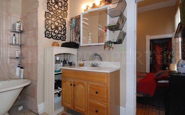 Photo - 2533 Lyndale Ave S Unit 2533-1