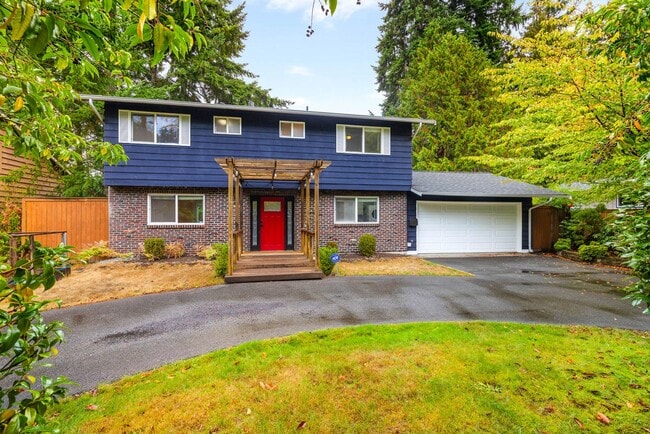 Building Photo - 24201 Firdale Ave