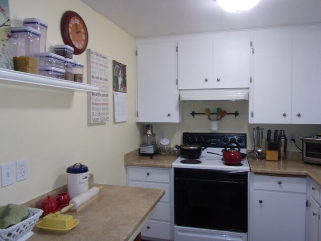 Photo - Single level pet friendly home