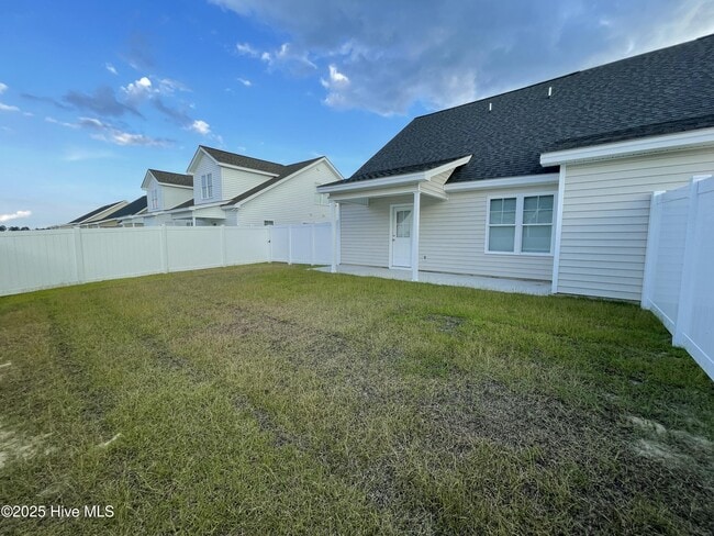 Photo - 712A Sarah Rebecca Dr
