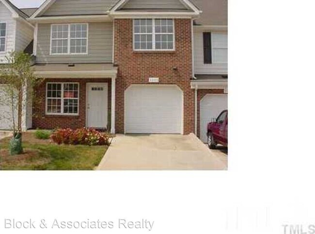 3 br, 2.5 bath House - 3005 Portrait Drive - 3 br, 2.5 bath House - 3005 Portrait Drive