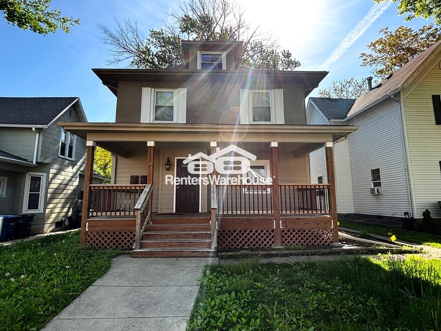 1123 24th St