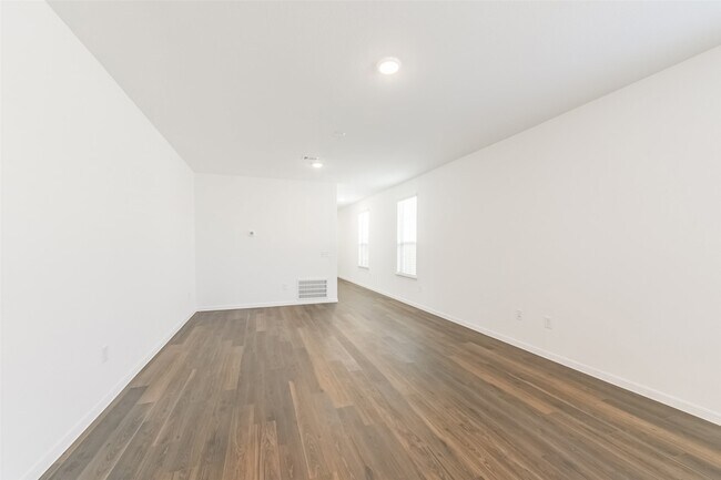 Photo - 14483 Cedar Ledge Ln