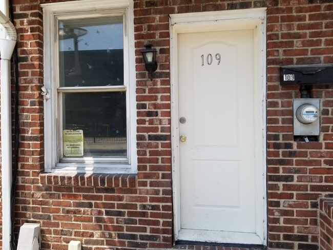 Photo - 107 -111 Arch St