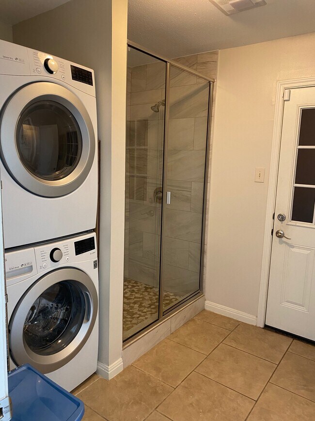 Photo - 7618 Cheyne Cir
