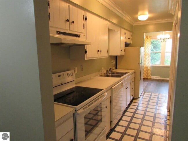 Photo - 252 N Frost Dr