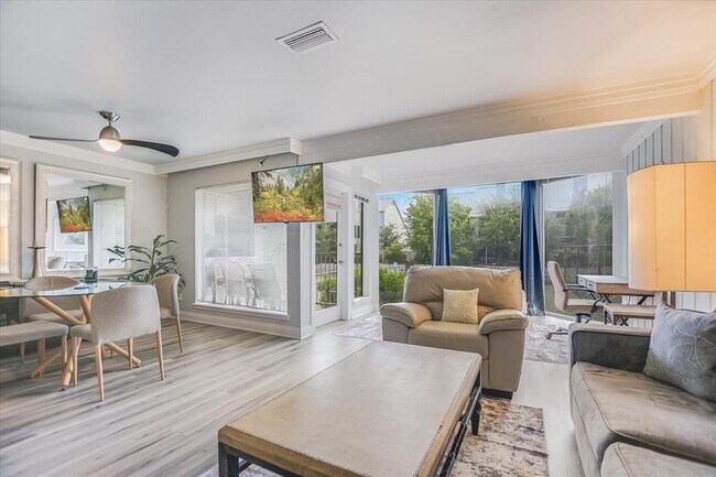 Photo - 169 World of Tennis Sq Unit 169