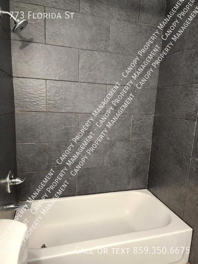 Photo - 773 Florida St