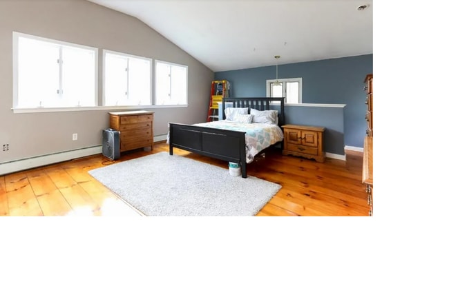 Photo - 41 W Main Rd Unit Seaside House