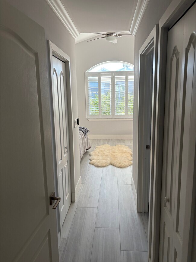 Photo - 1050 Lytham Ct