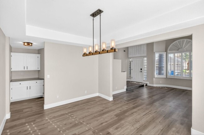 Photo - FANTASTIC 5-BEDROOM HOME NEAR DOWNTOWN SUMMERLIN!!