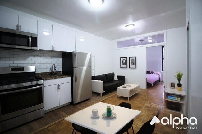 Building Photo - 1 bedroom in NEW YORK NY 10029 Unit 4C Rental