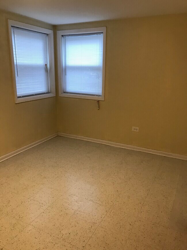 Photo - 1971 N 19th Ave Unit 2