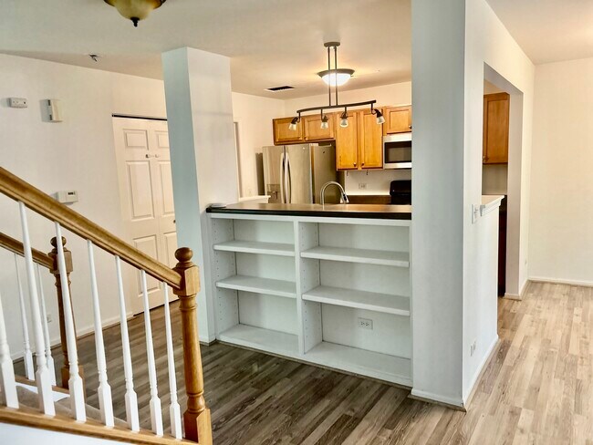 Photo - 2375 Stoughton Cir