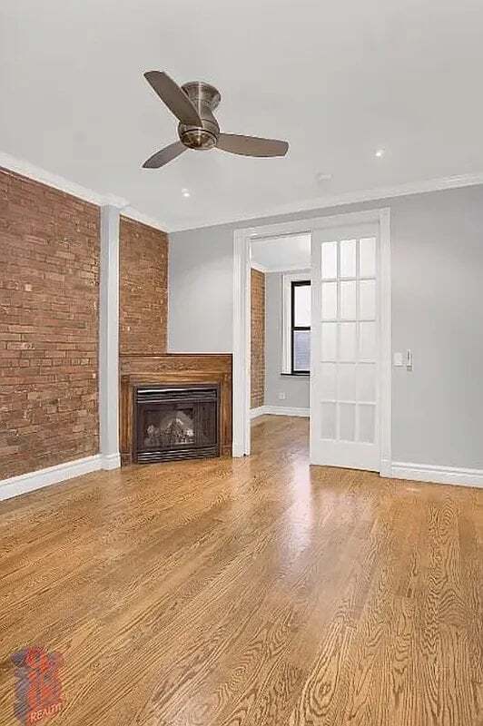 219 E 23rd St Unit 4