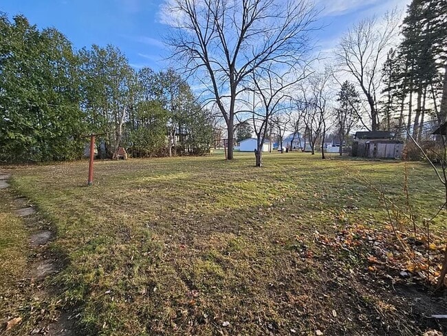 Photo - 321 Island Ave