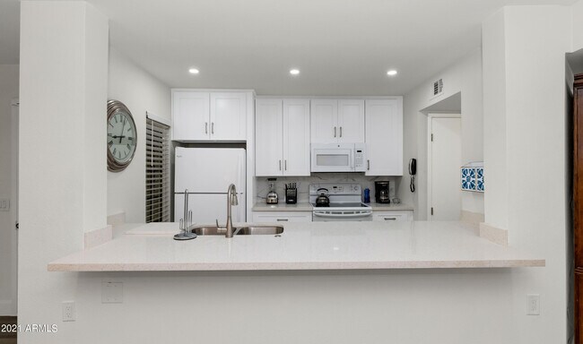 Photo - 5221 N 24th St Unit 106