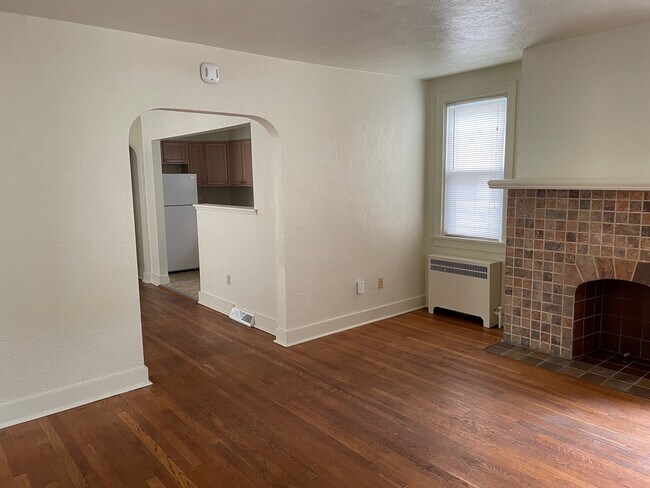 Photo - 5139 5th Ave