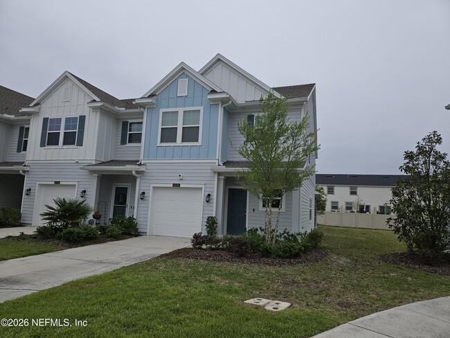 Building Photo - 10330 Alder Creek Ln