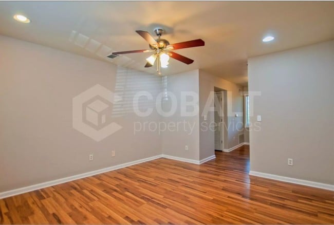 Photo - The Enclave at Riverside Village