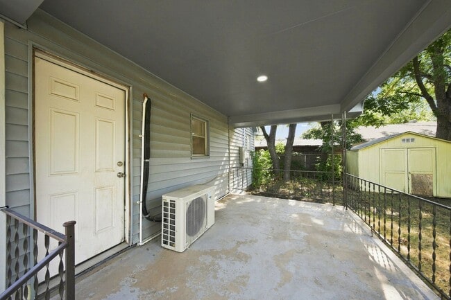 1314 NW Smith Ave