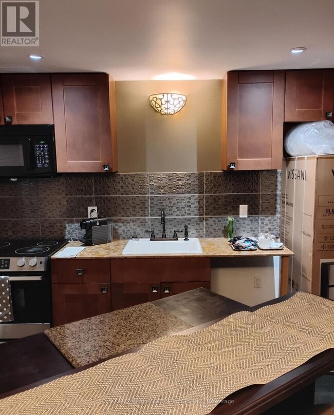 Photo - 2772 Red Maple Ave