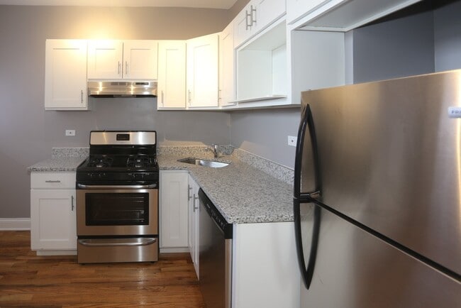Photo - 632 W Stratford Unit N4