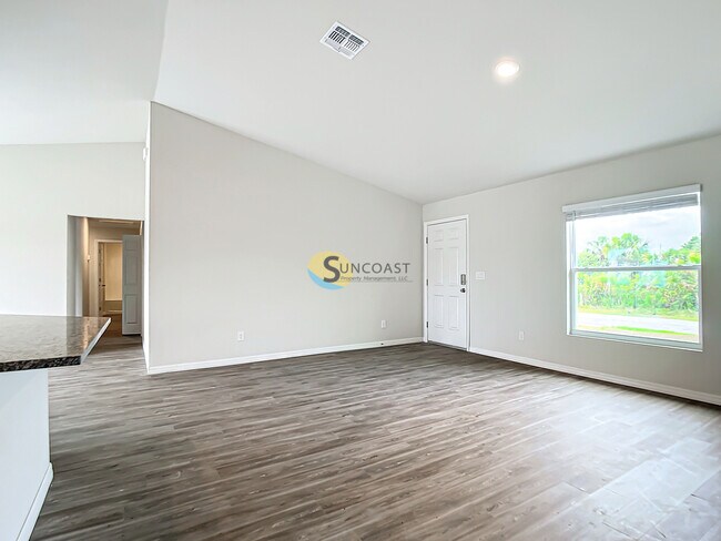 Photo - 3783 S Ventura Ave